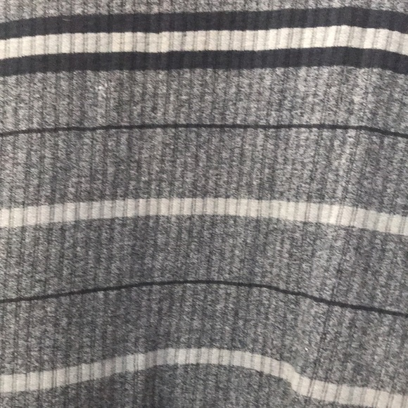 Nice striped V-neck Pullover by Pierre Cardin. SZ XXL (Sku 34) - Picture 2 of 6